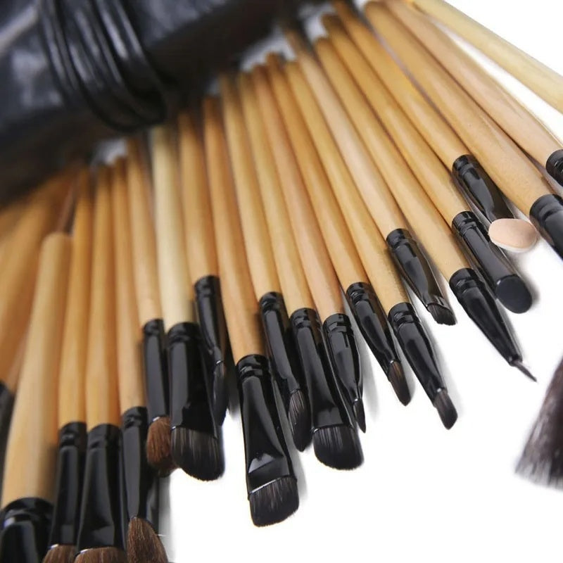 Complete professionele make-up brushes voor gezicht en ogen