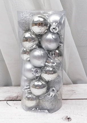 Set van 24 kerstballen 3 cm in zilver – shiny, glitter en mat – AskYellow